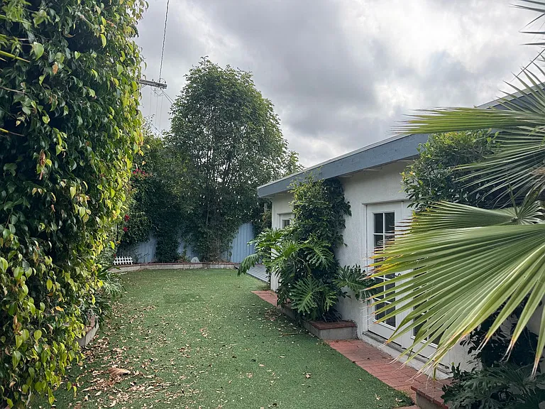 7925 Reading Ave — Photo 16
