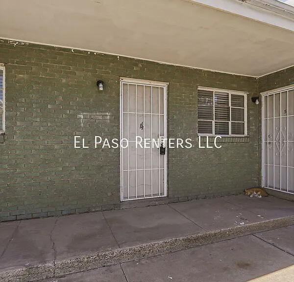 3912 Kemp Ave #4 — Photo 2
