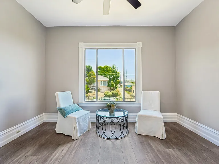 517 Branciforte St — Photo 32