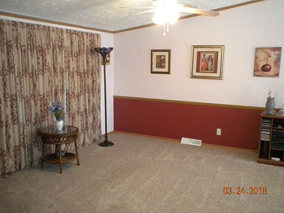5th image of 1226 Pinewood Dr