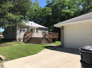 627 3rd St NE, Mason City, IA 50401