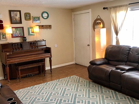 2nd image of 2411 Bodily Cir