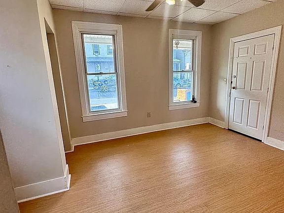 3rd image of 311 Boyd Ave