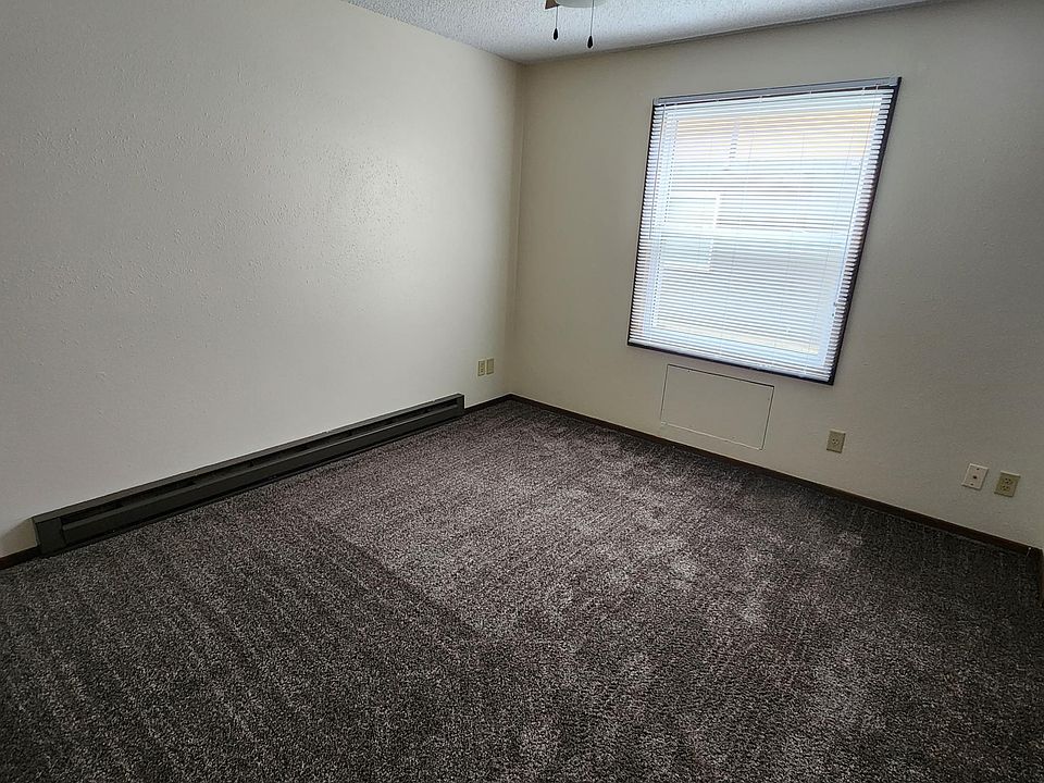 3207 Eldorado Blvd 5, Eau Claire, WI 54701 Zillow