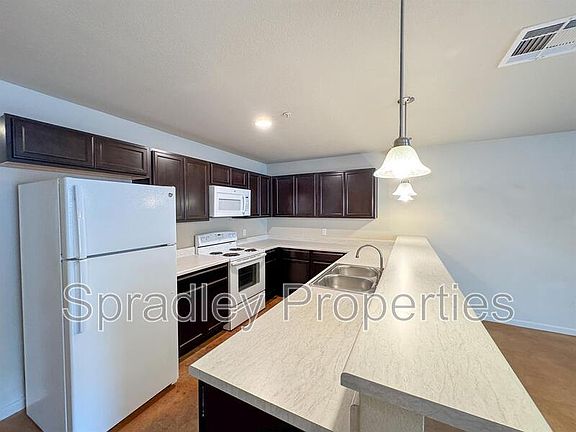 5th image of 255 E 5th Ave APT 213