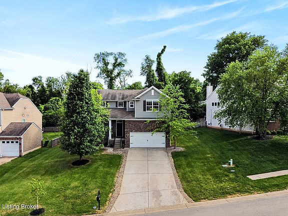 4th image of 9804 Creek View Estates Dr