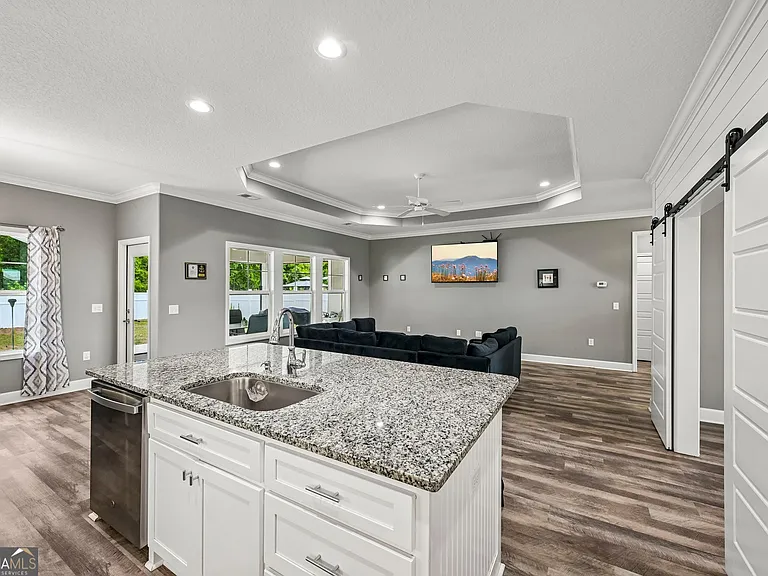 156 Verano St — Photo 22