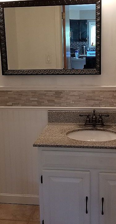 1st image of 17 Nightingale Ln