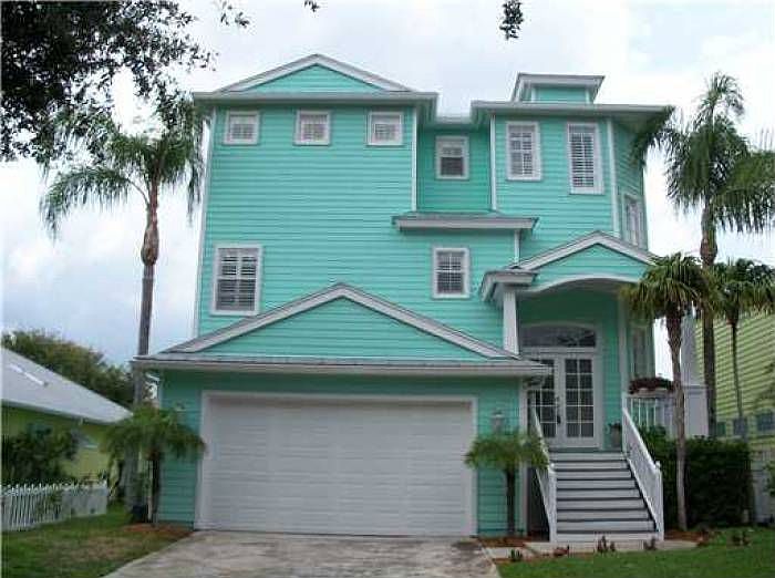 2nd image of 144 Intracoastal Cir