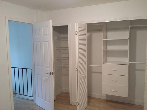3rd image of 50 Antilla Ave APT 5