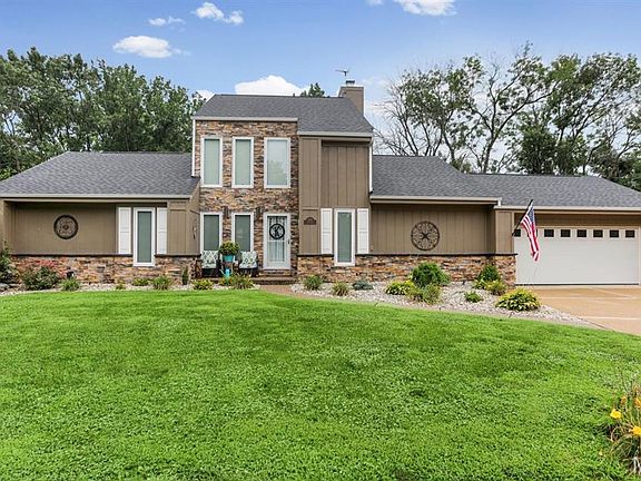 3rd image of 1006 Patti Ct