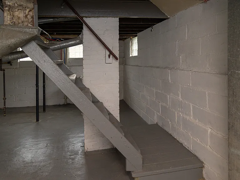10003 Newton Ave — Photo 24