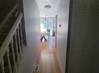 5800 Cromwell Rd, West Bloomfield, MI 48322