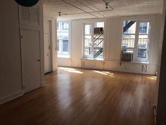 Rented by New York Manhattan Real Estate Incorporated | media 6