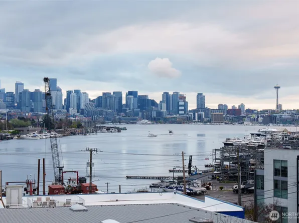 3900 2nd Avenue NE #403, Seattle, WA 98105