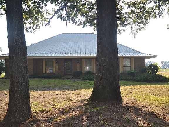 4th image of 721 Columbia Road 44