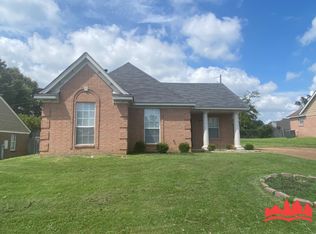 4706 Laurel Downs Rd, Memphis, TN 38128