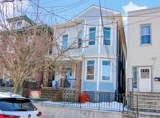 19 Thorne St, Jersey City, NJ 07307