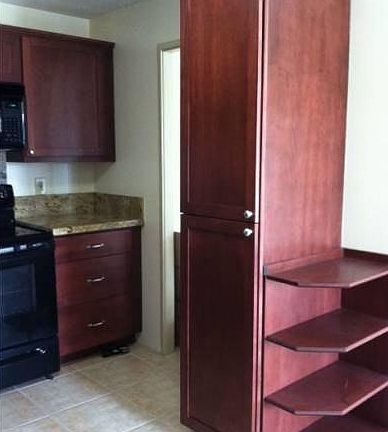 2nd image of 909 Ala Lilikoi St APT 610