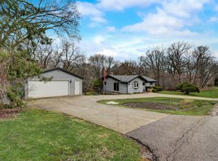36748 N Oakwood Dr, Lake Villa, IL 60046