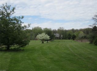 9877 Cable Line Rd, Ravenna, OH 44266