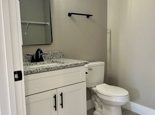 997 Lincoln St, Lincolnton, NC 28092