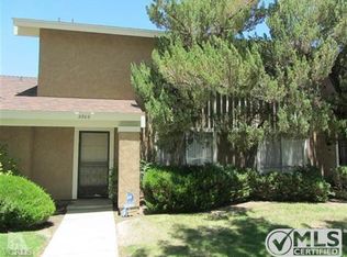 2905 W Avenue J4, Lancaster, CA 93536