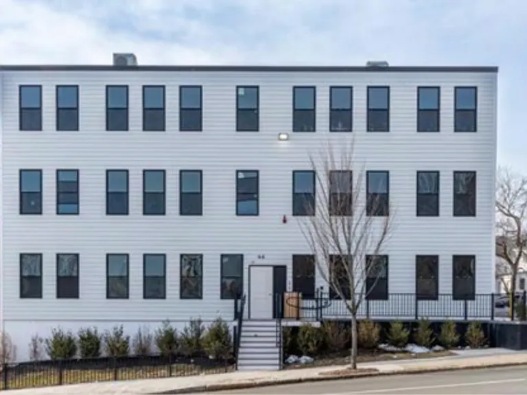 66 Emerson St — Photo 9