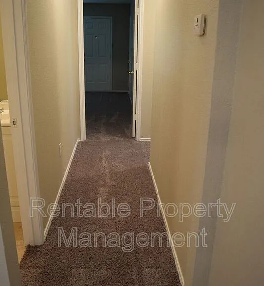 8028 Doreen Ave — Photo 8