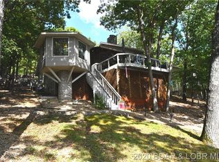 1789 Sweetwater Dr, Four Seasons, MO 65049
