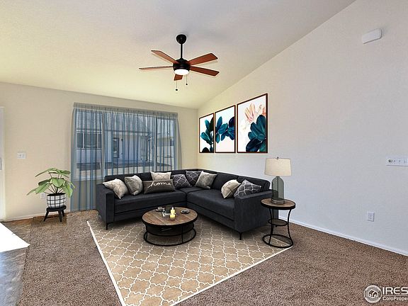 5th image of 940 Scotch Pine Dr