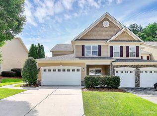 713 Deerbrook Ln, Tega Cay, SC 29708