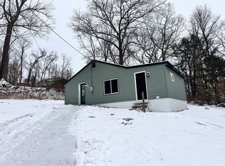 1372 Erickson Dr, Johnstown, PA 15904