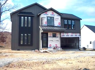 8112 Fallen Maple Dr, Chattanooga, TN 37421