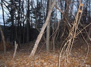 9 Weetamoe St, Worcester, MA 01602