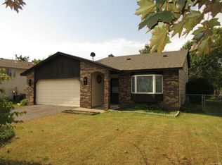 9818 Heath Ave S, Cottage Grove, MN 55016