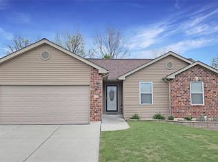 427 Pevely Heights Dr, Pevely, MO 63070