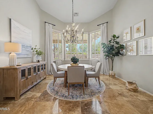 1520 W BARTLETT Way, Chandler, AZ 85248