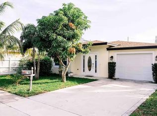 710 Dobbins St, West Palm Beach, FL 33405