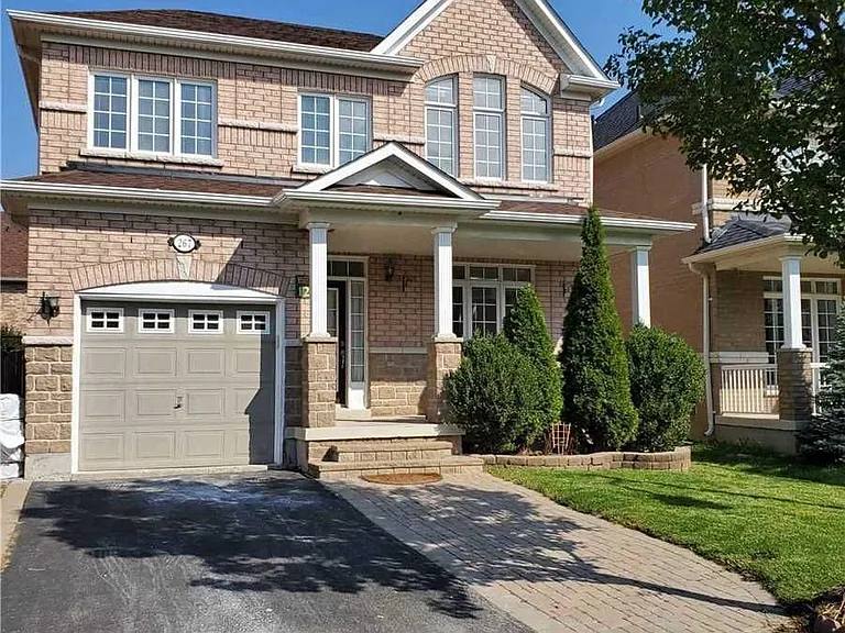 267 Hammersly Blvd — Photo 1