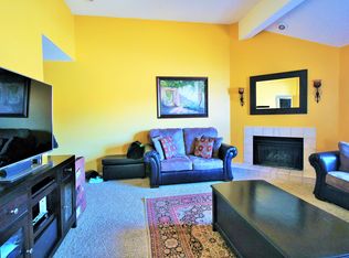 11134 Nieman Rd APT 202, Overland Park, KS 66210