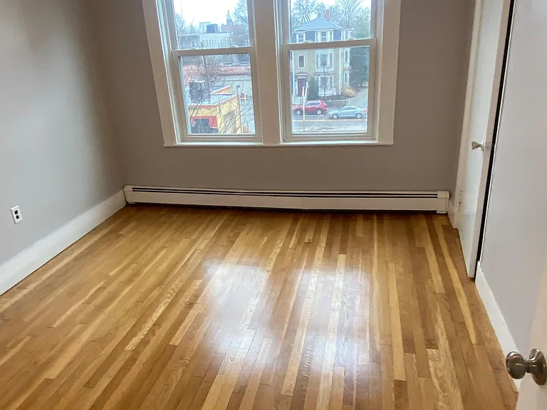 11 Houghton St #2 — Photo 9