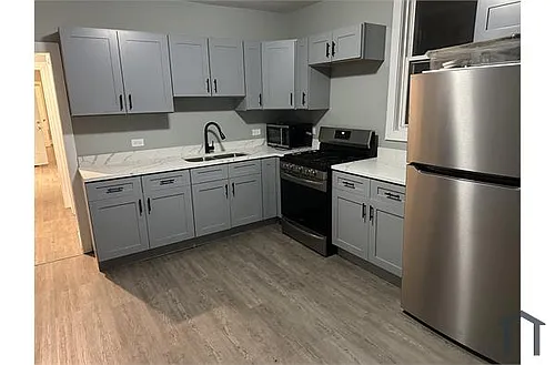 9640 S Avenue L #2 Photo 1