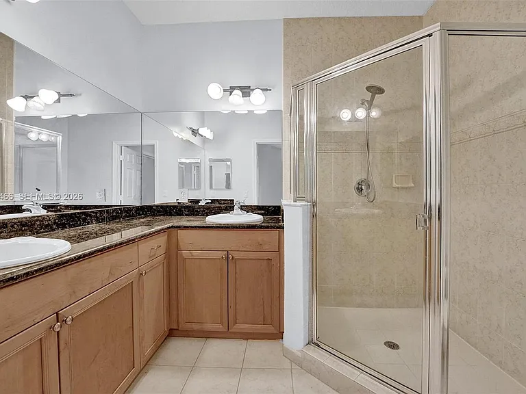 602 S Federal Hwy #12 — Photo 21