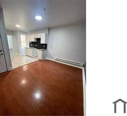 2nd image of 4014 W Girard Ave APT 2F