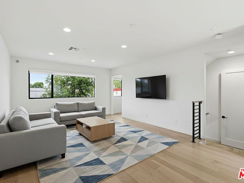 1st image of 1605 N Arla Way