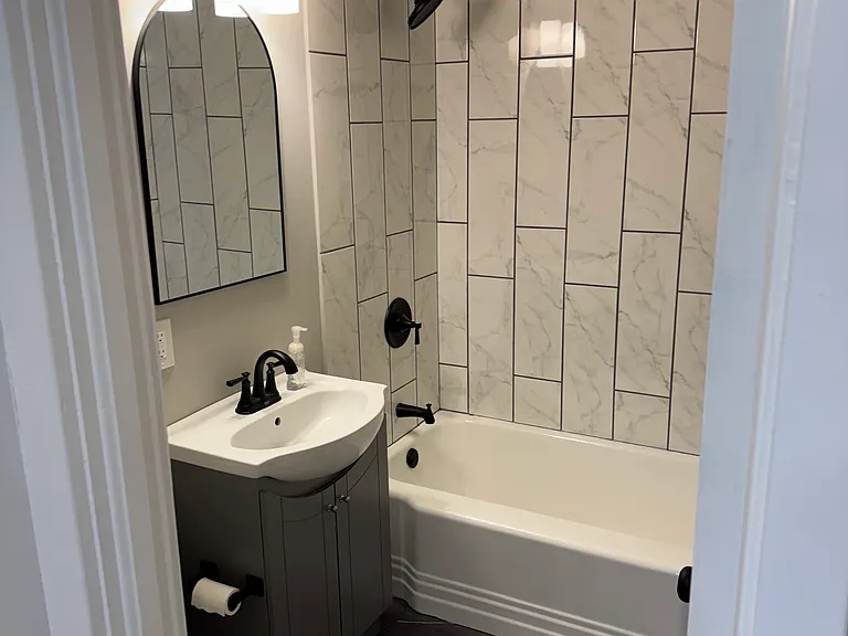 8542 Grandview Ave — Photo 7