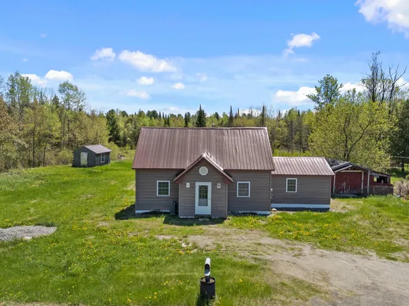 759 Main Street, Palmyra, ME 04965