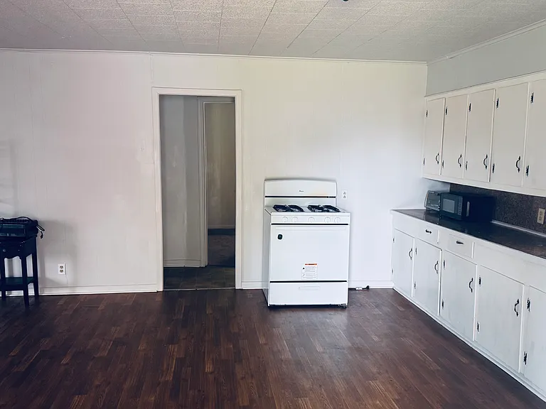 880 W Verdine St — Photo 21