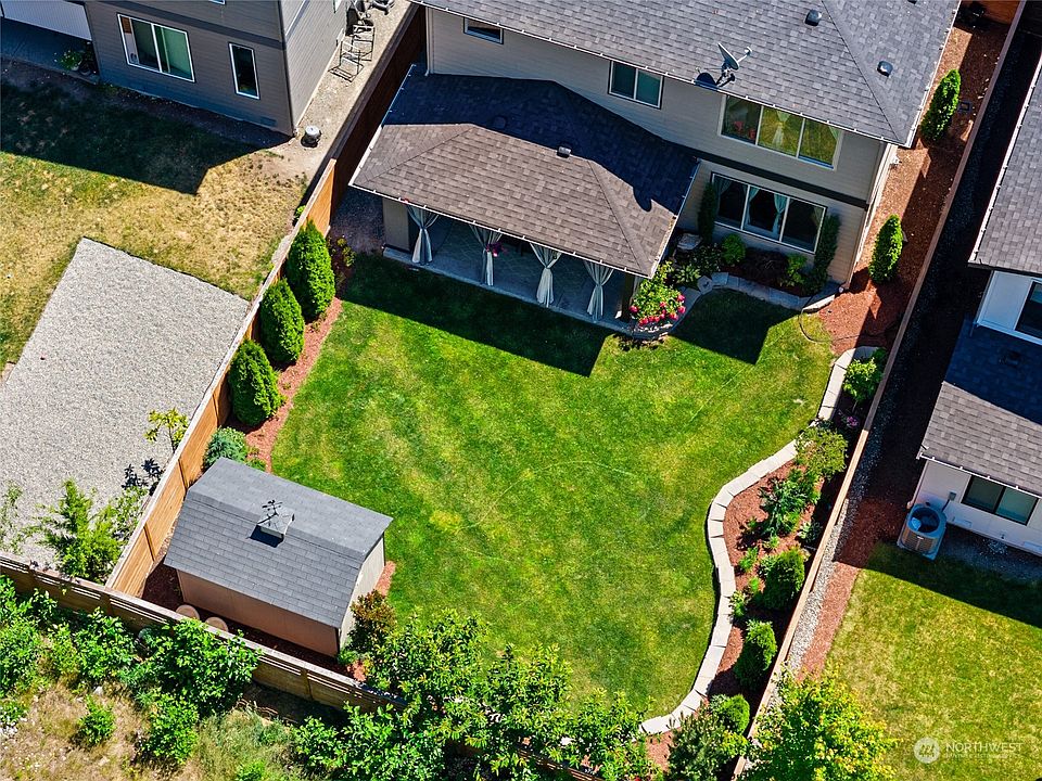 1st image of 14712 199th Avenue E